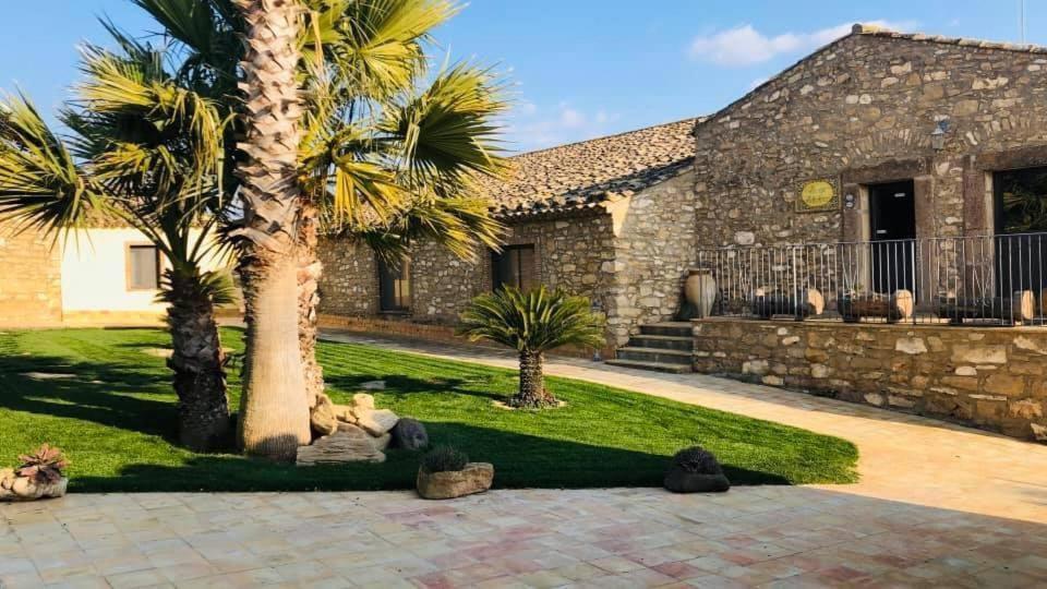 Agriturismo Russa Belladonna Caltagirone Exterior foto